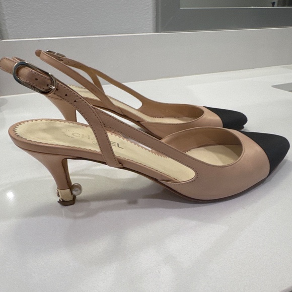 Chanel Sling Backs - Picture 2 of 4